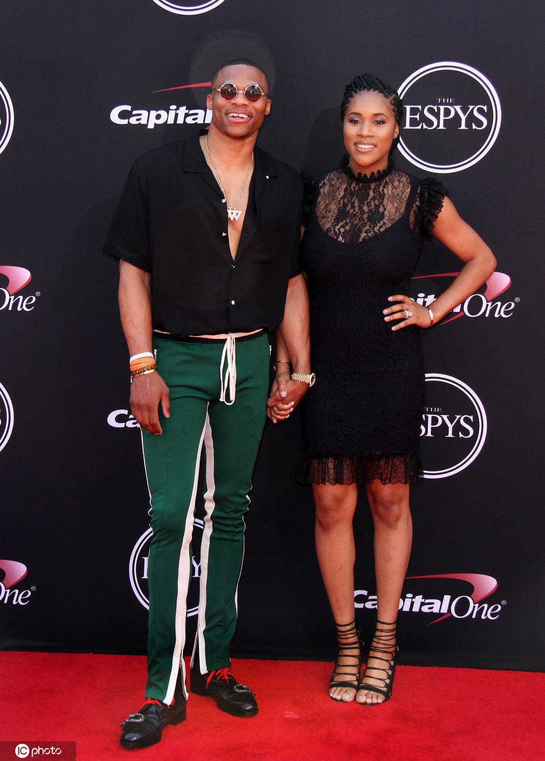 内外掀起波 内外掀起波